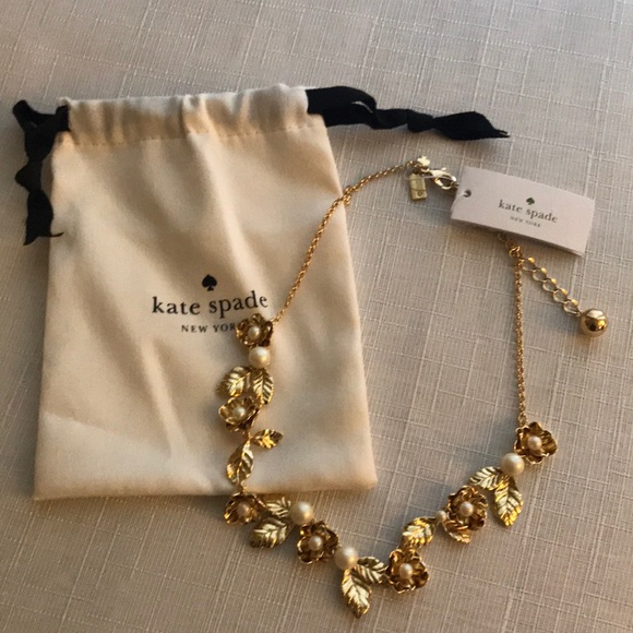 kate spade Jewelry - 🌟3x HP🌟 NWT Kate Spade Flowers & Pearl Necklace